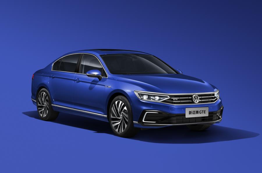  Volkswagen Magotan GTE (B8L) 2019 года  (фото 1 из 12)